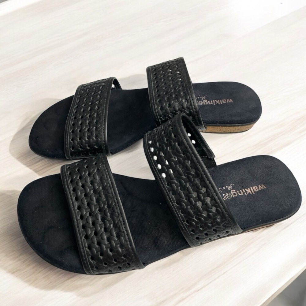 Black Walking Cradles open toe sandals size 10W